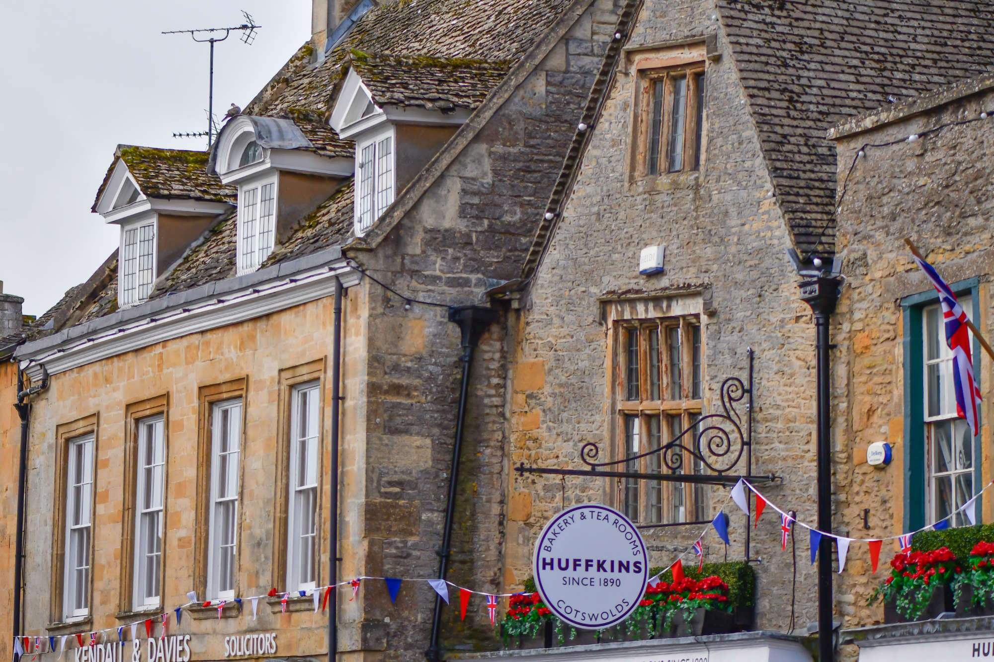 Huffkins (Cotswold Tourism)